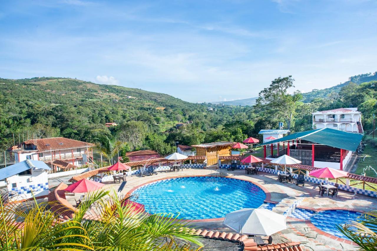 סן גיל Hotel Verde Menta מראה חיצוני תמונה